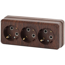 2-206-10  Intro Розетка 3х2P+E, 16А-250В, IP20, ОУ, Quadro, венге